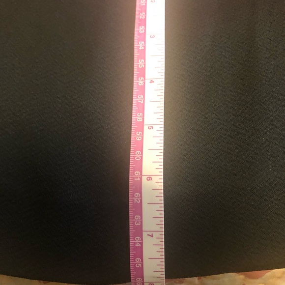 H & M Black formal skirt - Picture 4 of 4